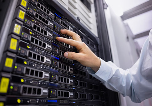 Servizi IT Consulenza IT Assistenza Tecnica Supporto Tecnico Soluzioni IT Gestione IT Consulenza Informatica Consulenza Aziendale Infrastruttura IT Ottimizzazione IT Servizi Cloud Sicurezza Informatica Cybersecurity Consulenza Software Implementazione Software Aggiornamenti Software Virtualizzazione Sistemi IT Backup e Ripristino Disaster Recovery Pianificazione IT Strategia IT IT Outsourcing Gestione Progetti IT Monitoraggio Sistemi Rete IT Automazione IT Compliance IT B-One s.r.l. Supporto Remoto IT Help Desk IT Formazione IT Soluzioni Personalizzate IT Audit IT Migrazione IT Integrità Dati Innovazione Tecnologica