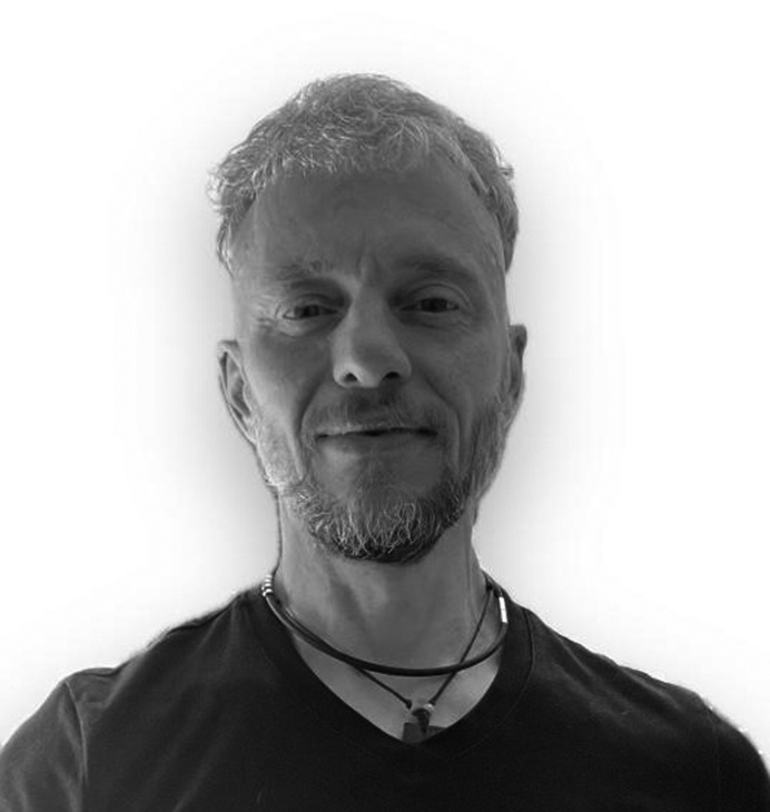 Nico Ruggiero (692×728 bianco e nero)